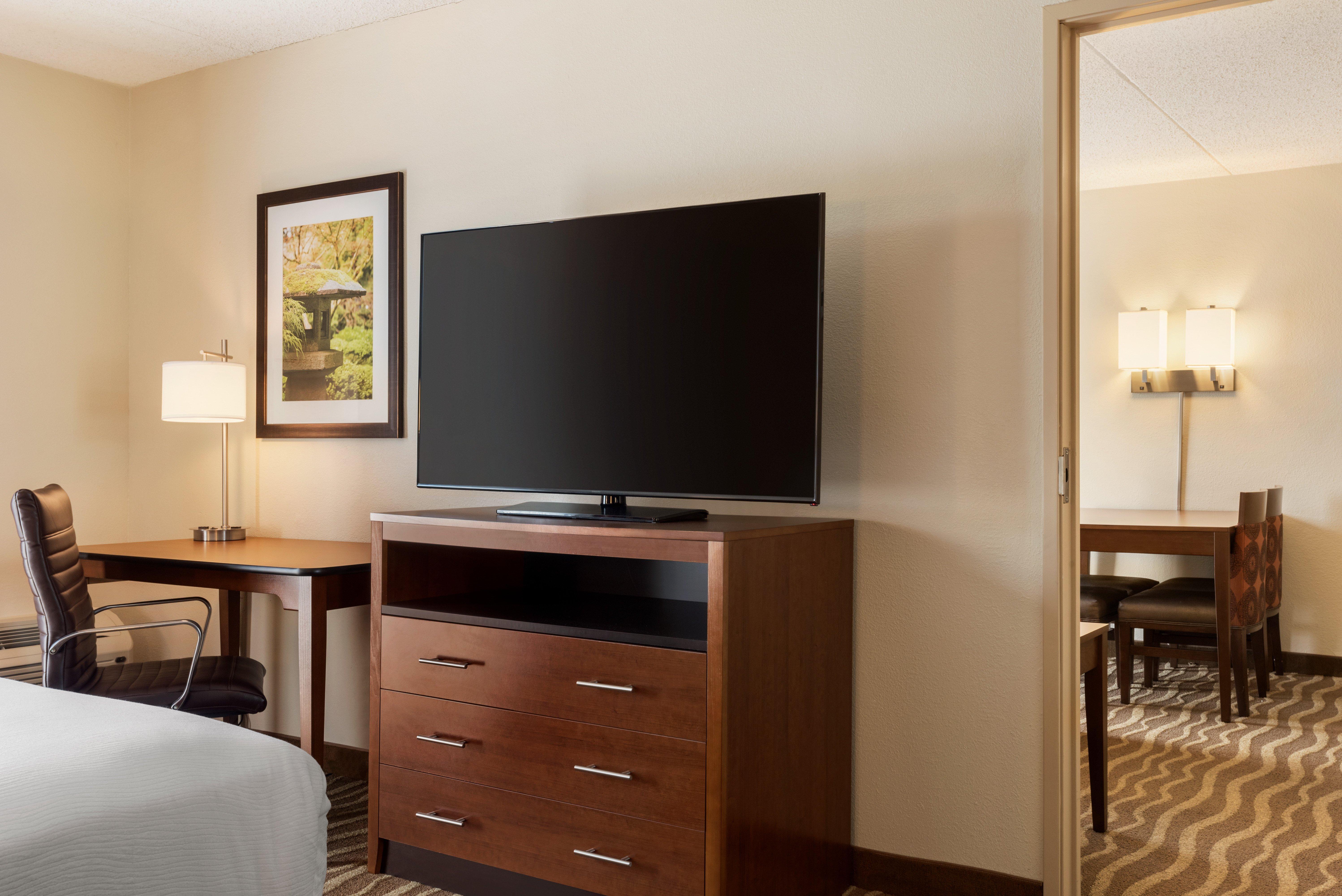 Holiday Inn Hotel & Suites Des Moines-Northwest By Ihg Urbandale Εξωτερικό φωτογραφία