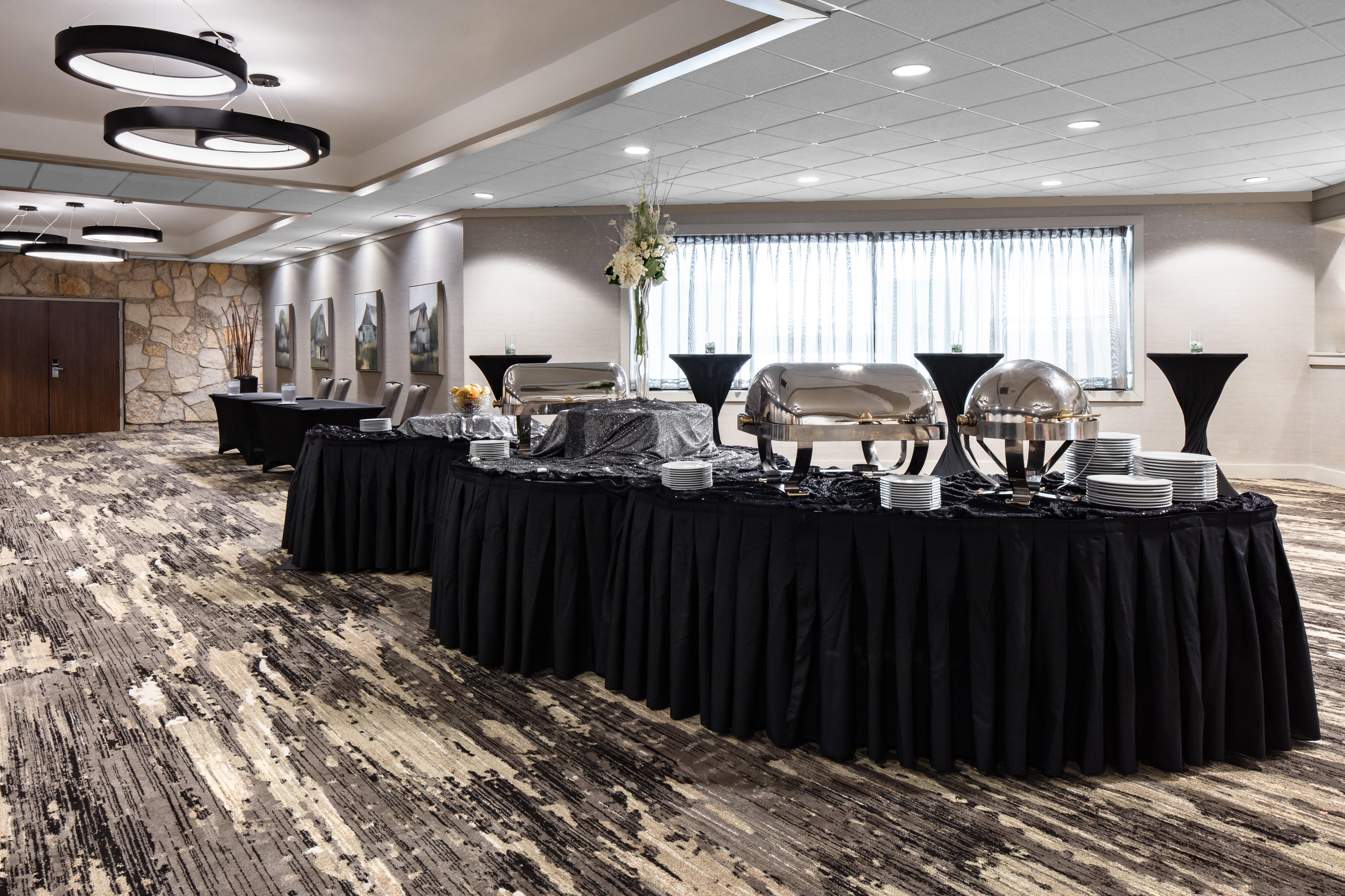 Holiday Inn Hotel & Suites Des Moines-Northwest By Ihg Urbandale Εξωτερικό φωτογραφία