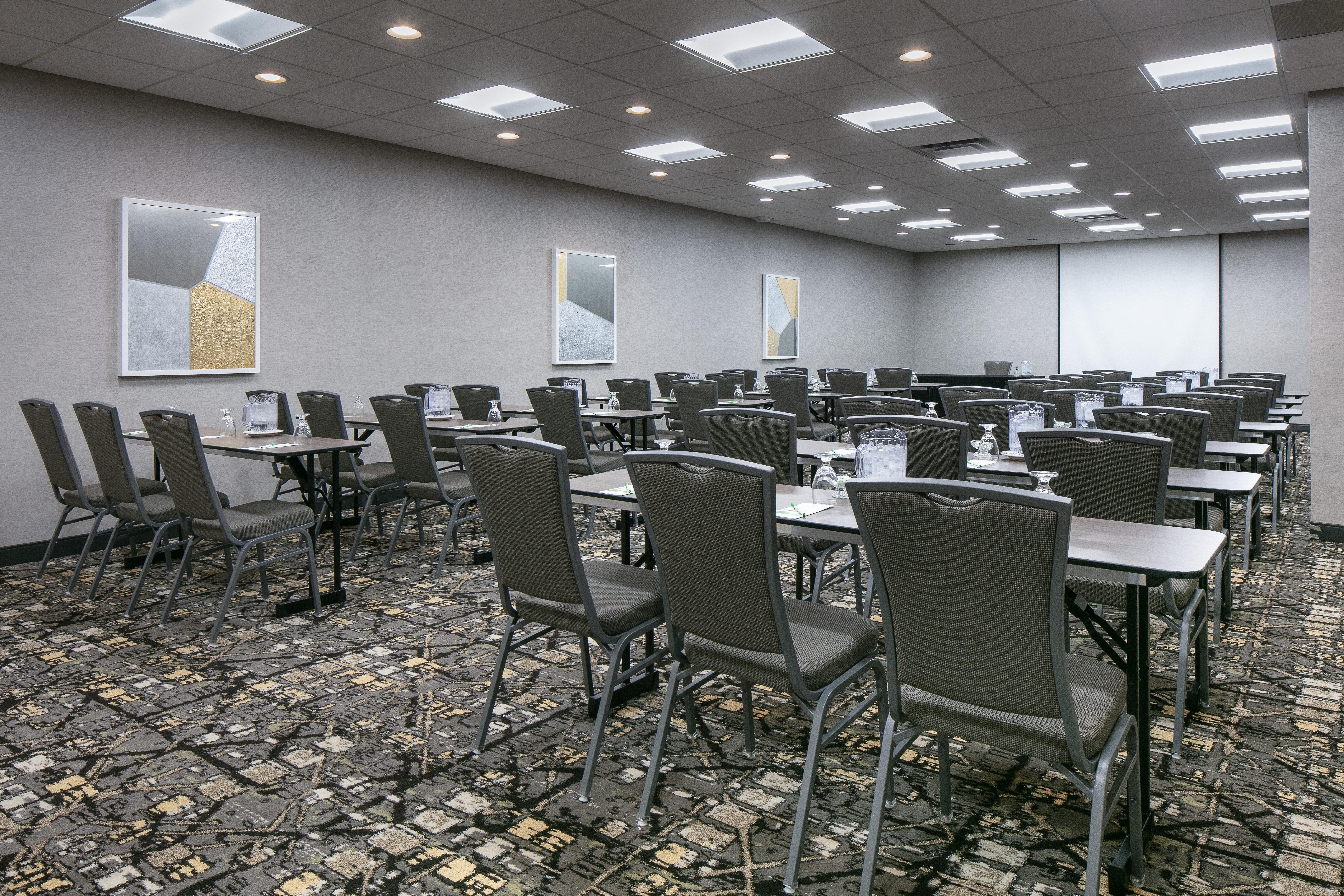 Holiday Inn Hotel & Suites Des Moines-Northwest By Ihg Urbandale Εξωτερικό φωτογραφία